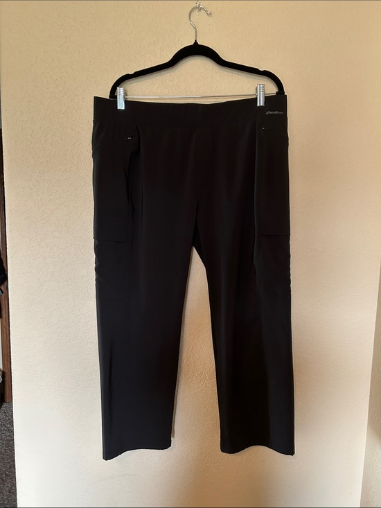 Eddie Bauer Pants - Eddie Bauer Women’s Black Stretch Cropped Hiking Pants Size 16 Outdoor Travel